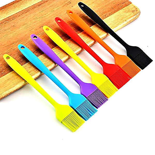 Silicon Oil Brush Cooking Tools Large Size - Kitchen Product Designed For Cooking And Daily Food Preparation Routine (Random Color)