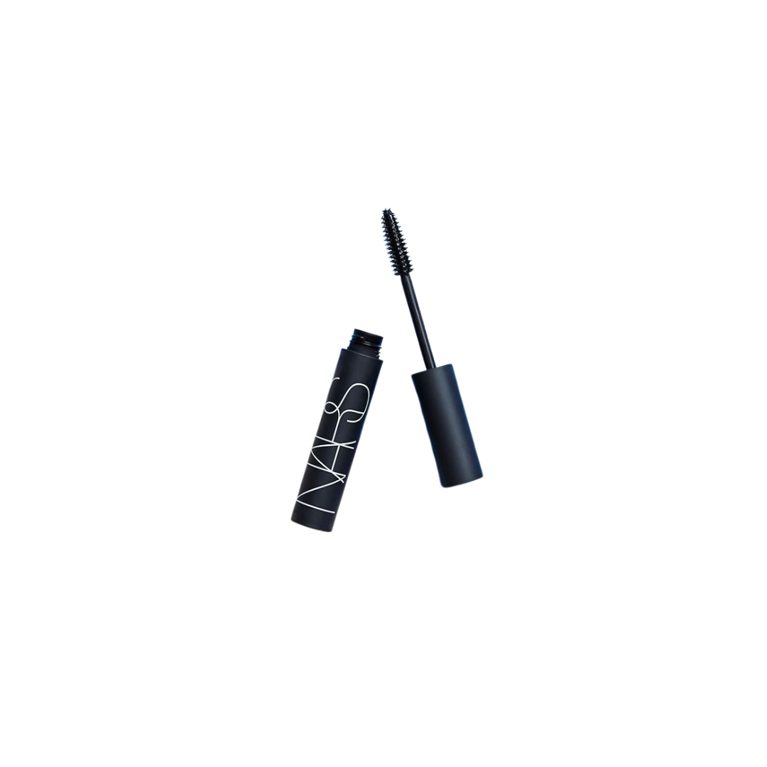 **Waterproof Black Kajal Pencil – Smooth & Long-Lasting Eye Makeup**